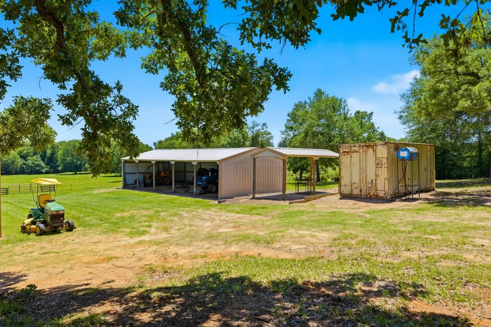 3457 County Road 364 Milano, TX 76556