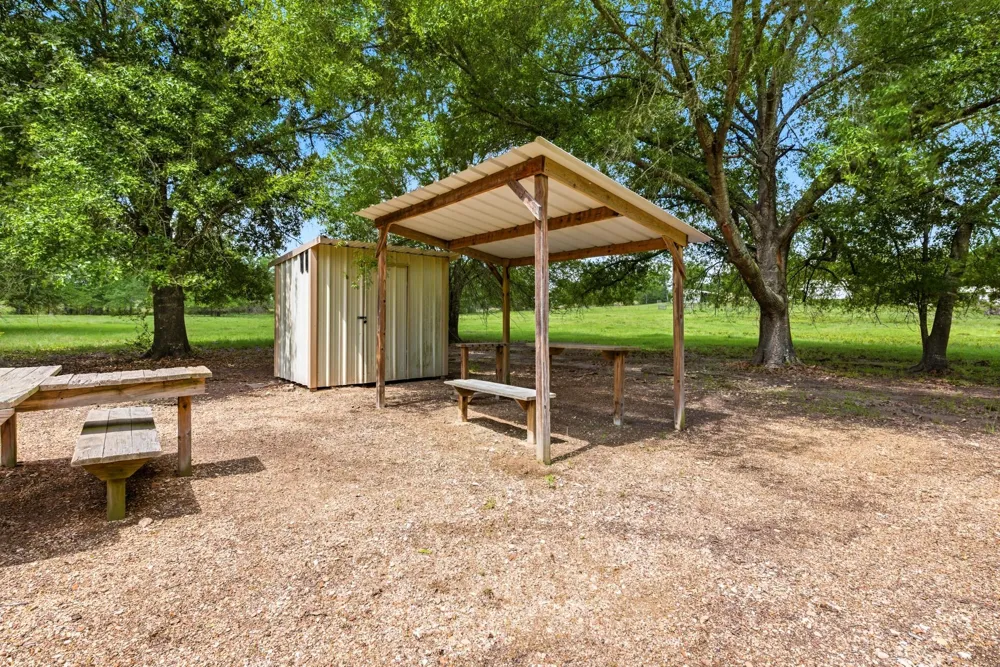 3457 County Road 364 Milano, TX 76556