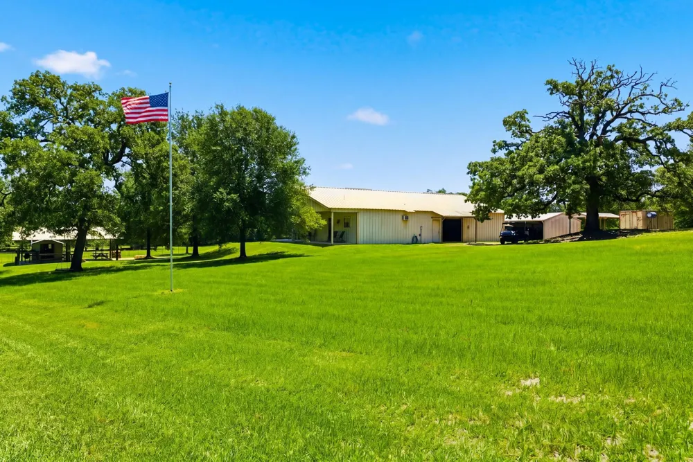 3457 County Road 364 Milano, TX 76556