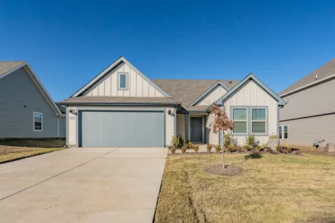 764 Primrose Lane