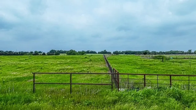 county road 707 Leonard, TX 75452