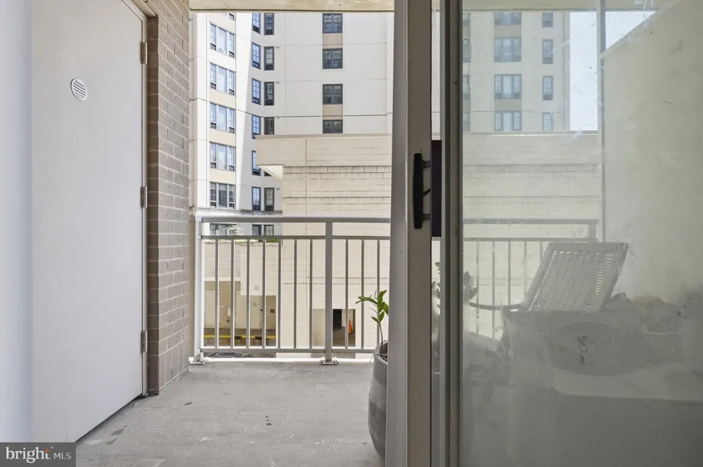 930 WAYNE AVENUE #201 Silver Spring, MD 20910