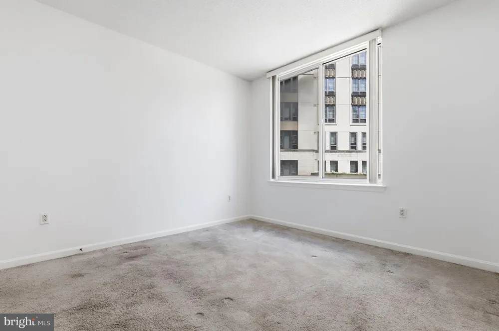 930 WAYNE AVENUE #201 Silver Spring, MD 20910