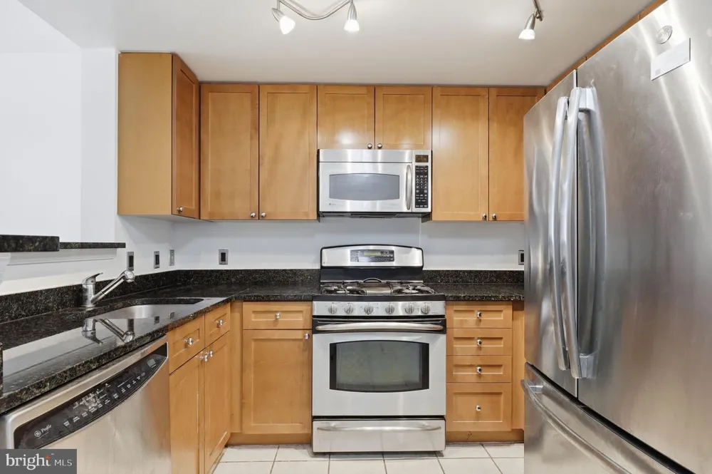 930 WAYNE AVENUE #201 Silver Spring, MD 20910