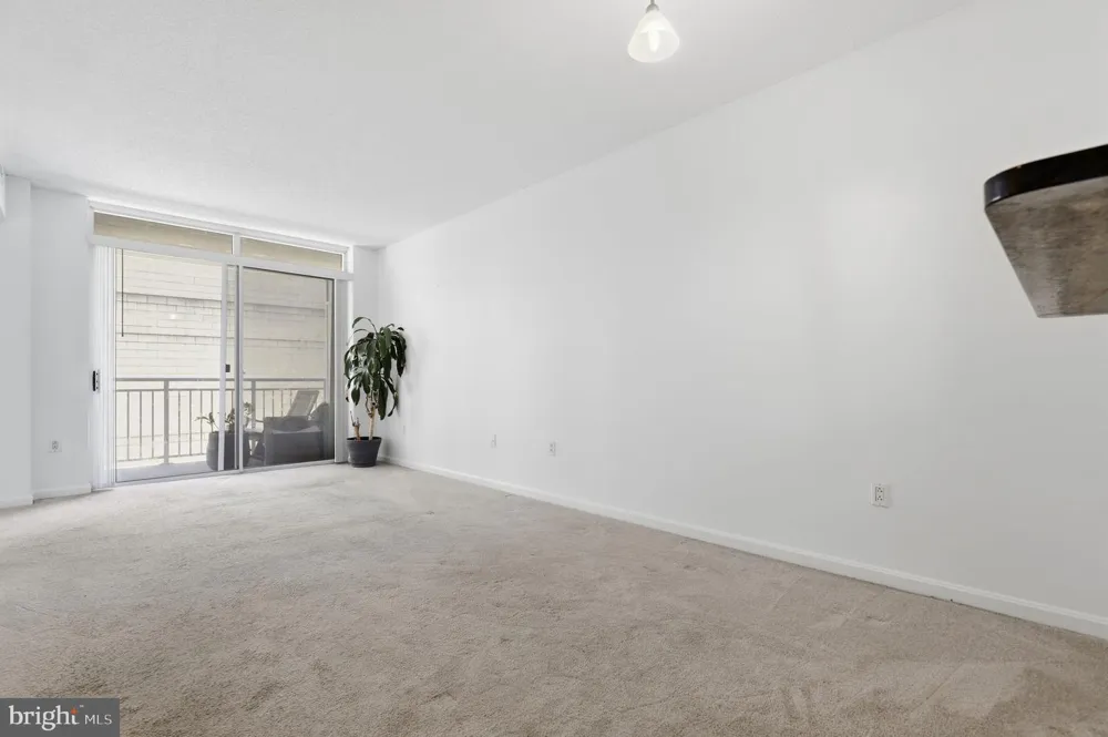930 WAYNE AVENUE #201 Silver Spring, MD 20910