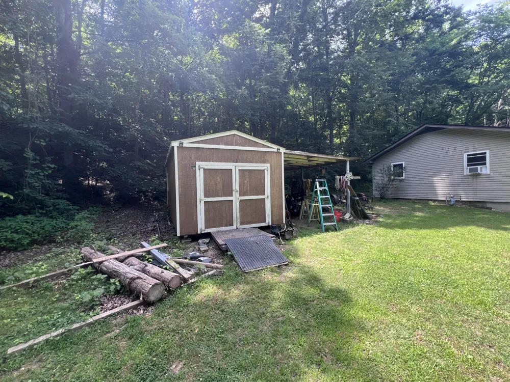 455 Beasley Hollow Rd Linden, TN 37096