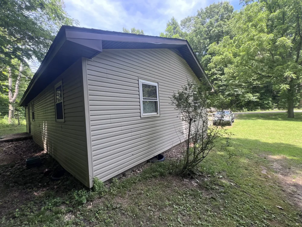 455 Beasley Hollow Rd Linden, TN 37096