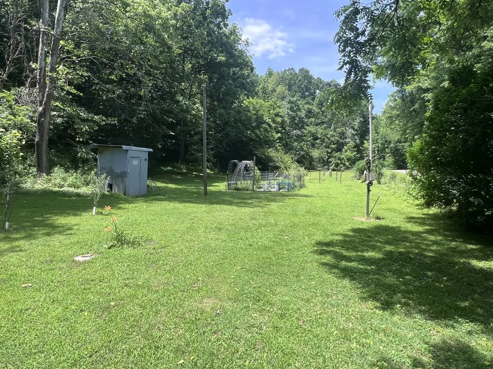 455 Beasley Hollow Rd Linden, TN 37096