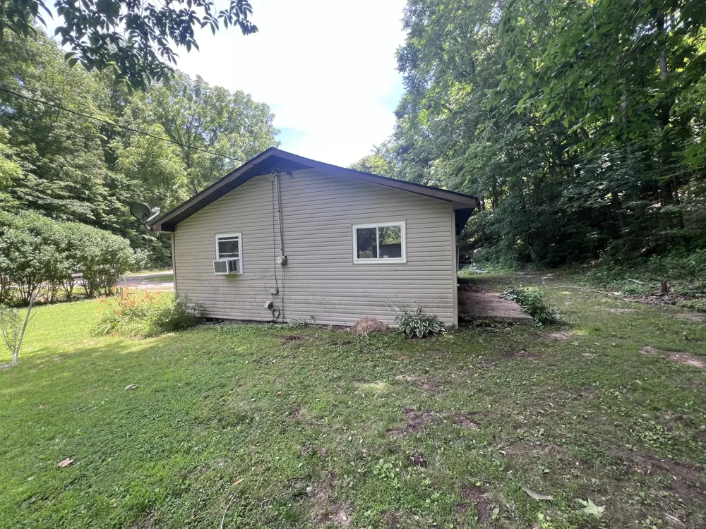 455 Beasley Hollow Rd Linden, TN 37096