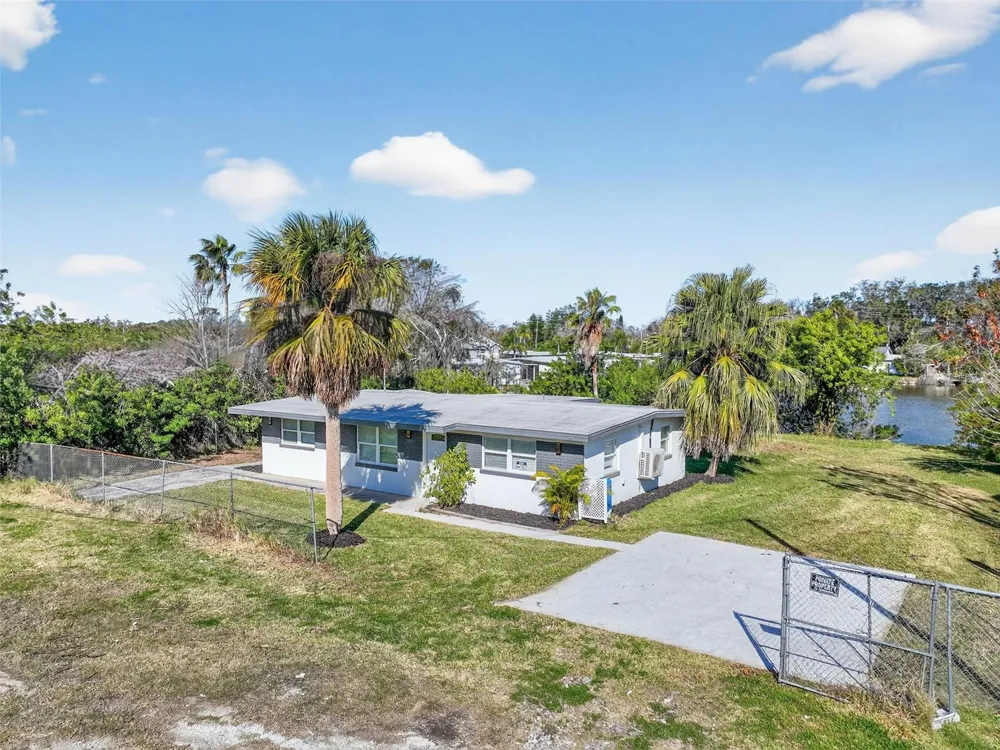 4505 COTTONWOOD DRIVE New Port Richey, FL 34652