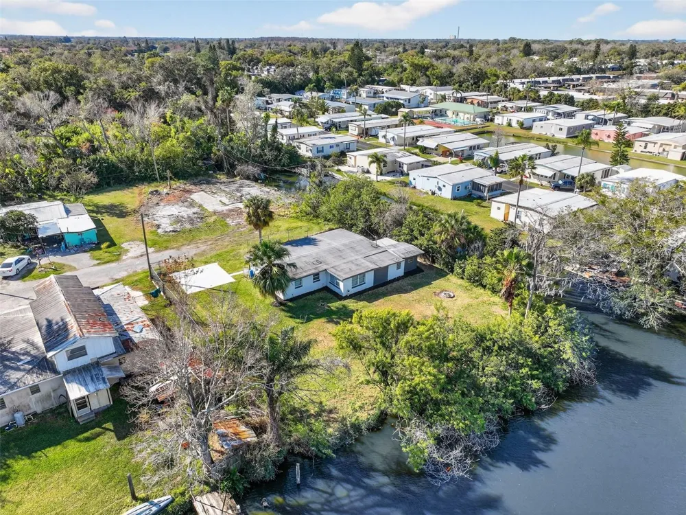 4505 COTTONWOOD DRIVE New Port Richey, FL 34652
