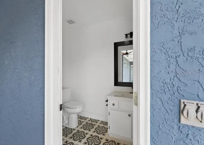 104 SEASHELL COURT Panama City Beach, FL 32413