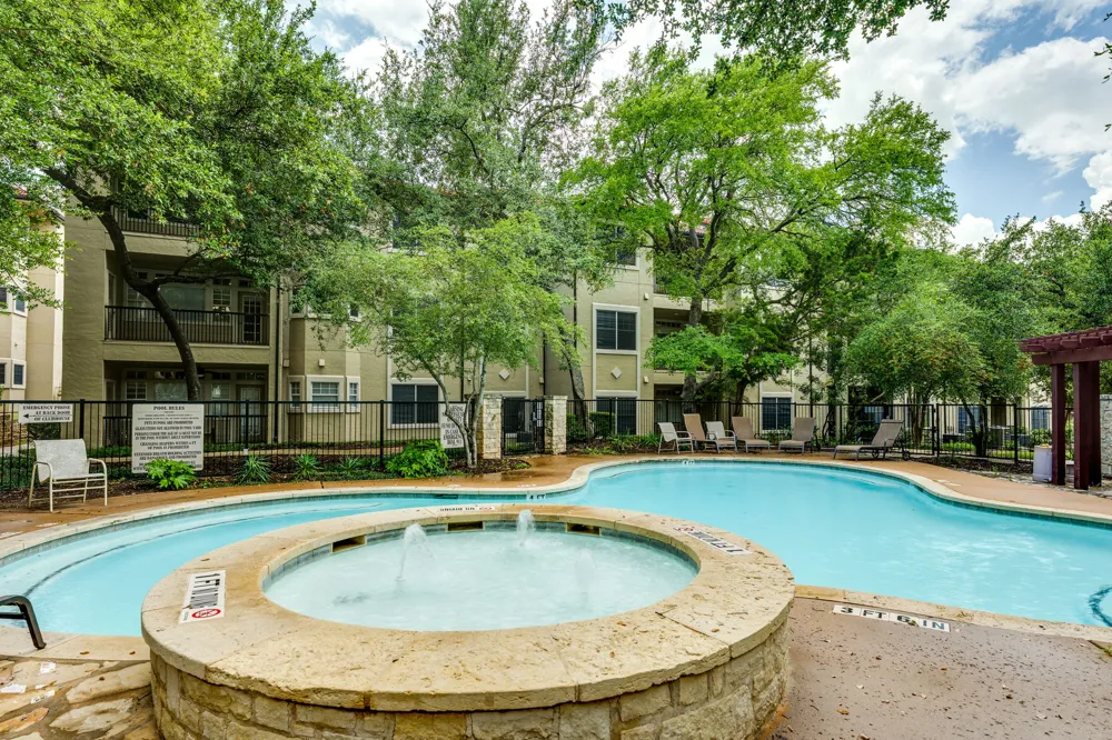 9525 Capital Of Texas Highway #414 Austin, TX 78759