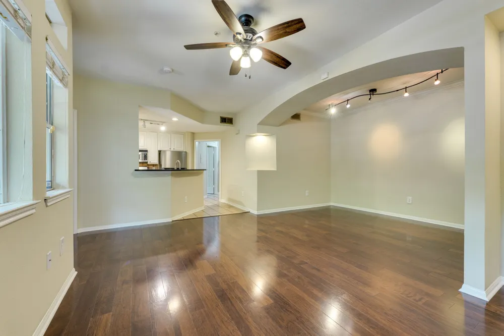 9525 Capital Of Texas Highway #414 Austin, TX 78759