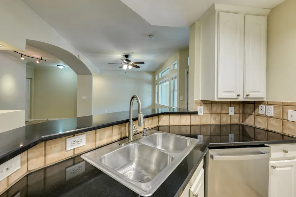 9525 Capital Of Texas Highway #414 Austin, TX 78759