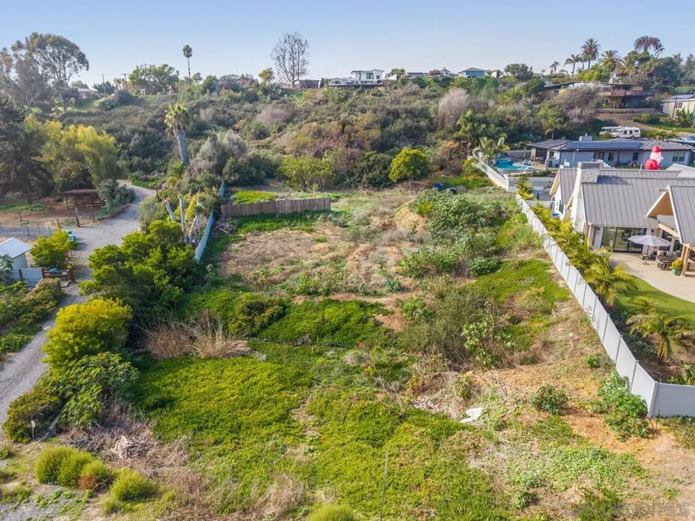 4269 Hillside Dr Carlsbad, CA 92008