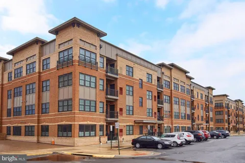 2905 BLEEKER STREET #4-406
