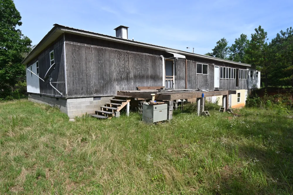 7170 Rockhouse Rd Linden, TN 37096