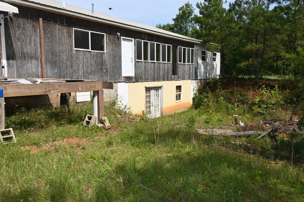 7170 Rockhouse Rd Linden, TN 37096