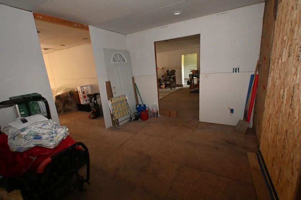 7170 Rockhouse Rd Linden, TN 37096