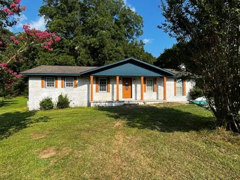 3395 Highway 11,S