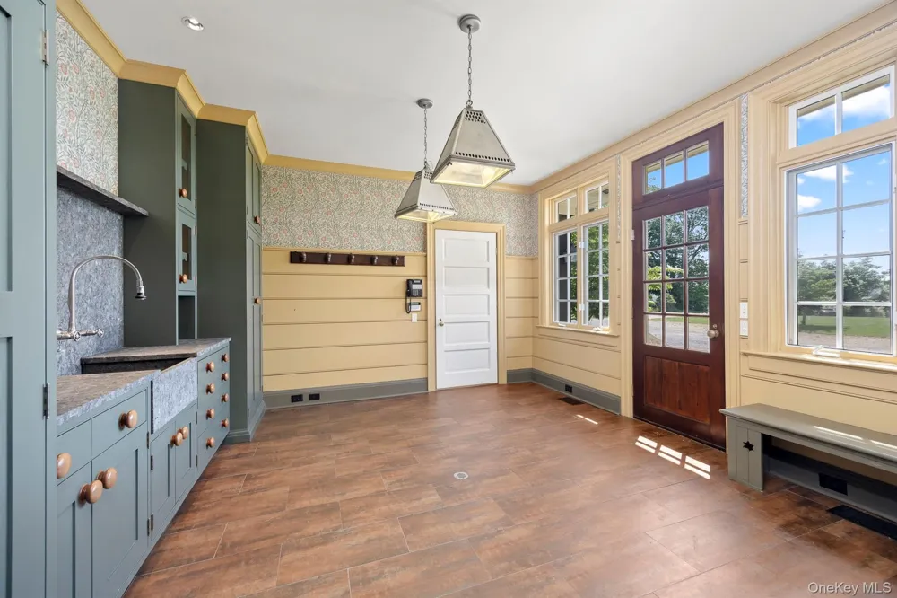 364 Hardscrabble Road North Salem, NY 10560