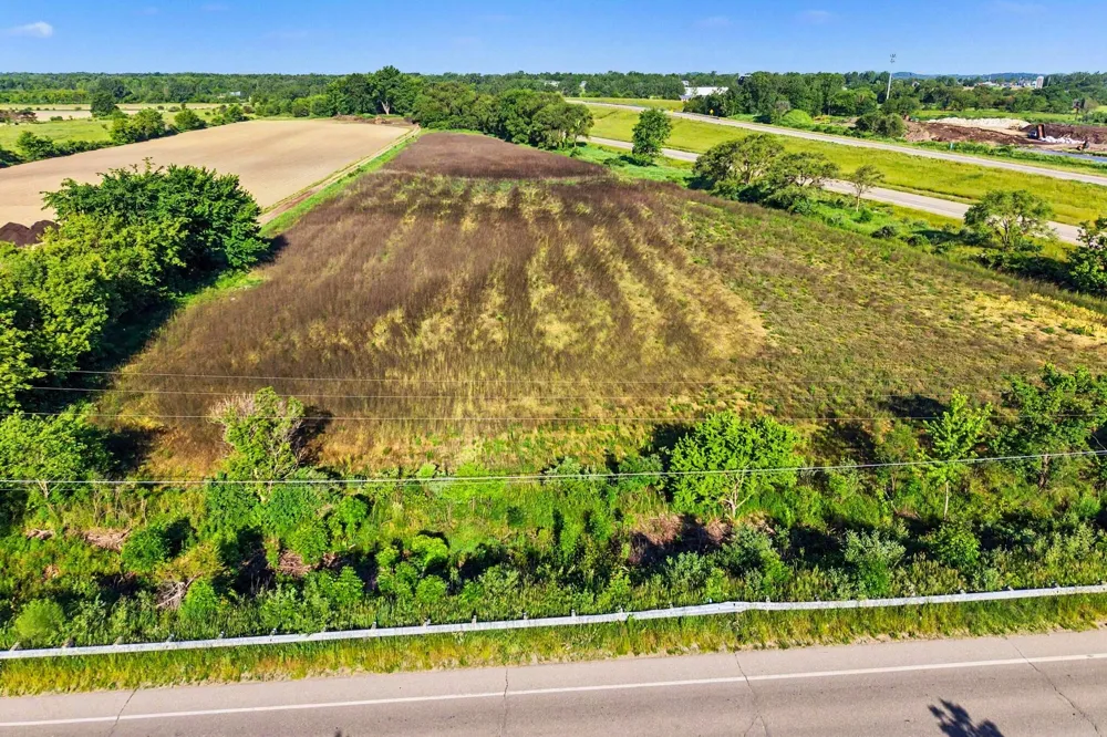 60th Street Holland, MI 49423