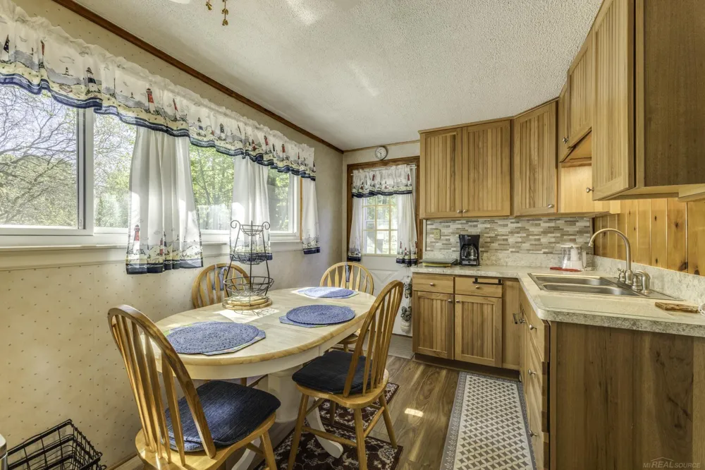 4300 Grandview Drive Forester Township, MI 48427