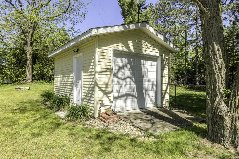 4300 Grandview Drive Forester Township, MI 48427