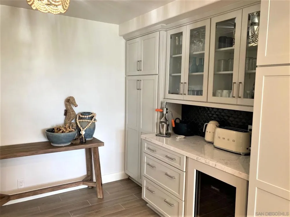 4023 Avenida Brisa Rancho Santa Fe, CA 92091