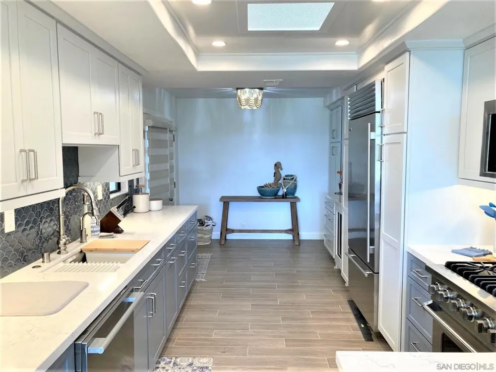 4023 Avenida Brisa Rancho Santa Fe, CA 92091