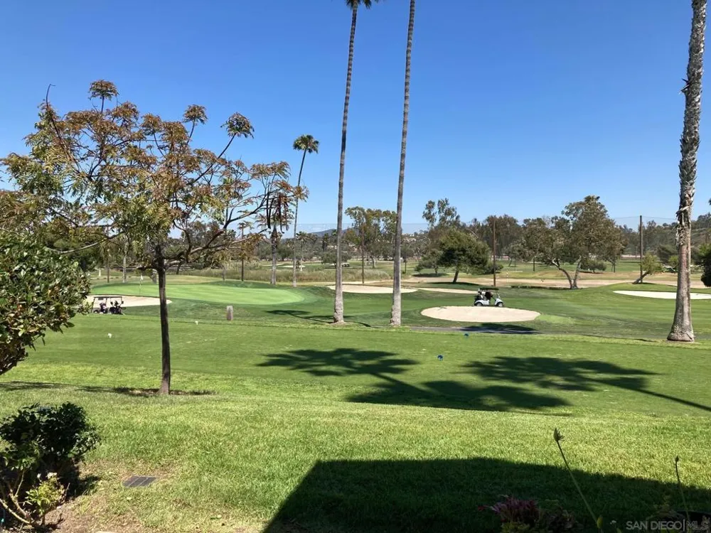 4023 Avenida Brisa Rancho Santa Fe, CA 92091