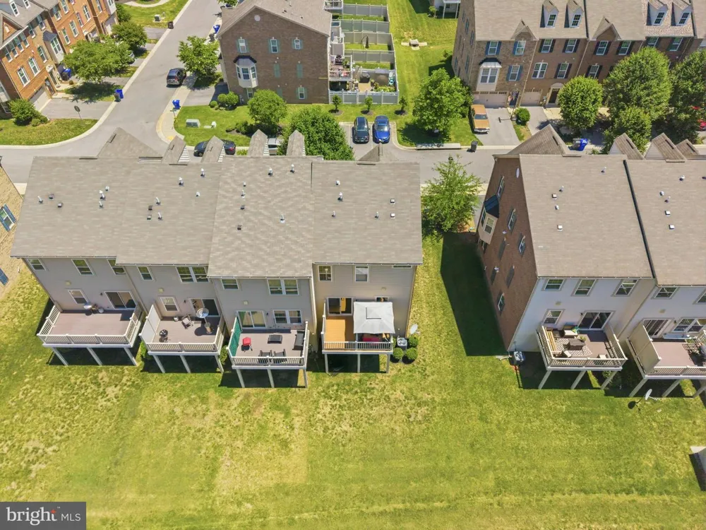 12182 MONTREAT PLACE Waldorf, MD 20601