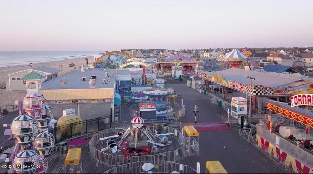 204 Curtis Avenue Point Pleasant Beach, NJ 08742