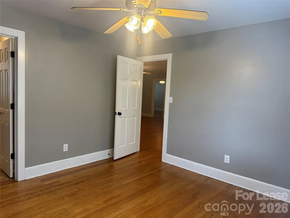 8024 Bradford Lane Denver, NC 28037