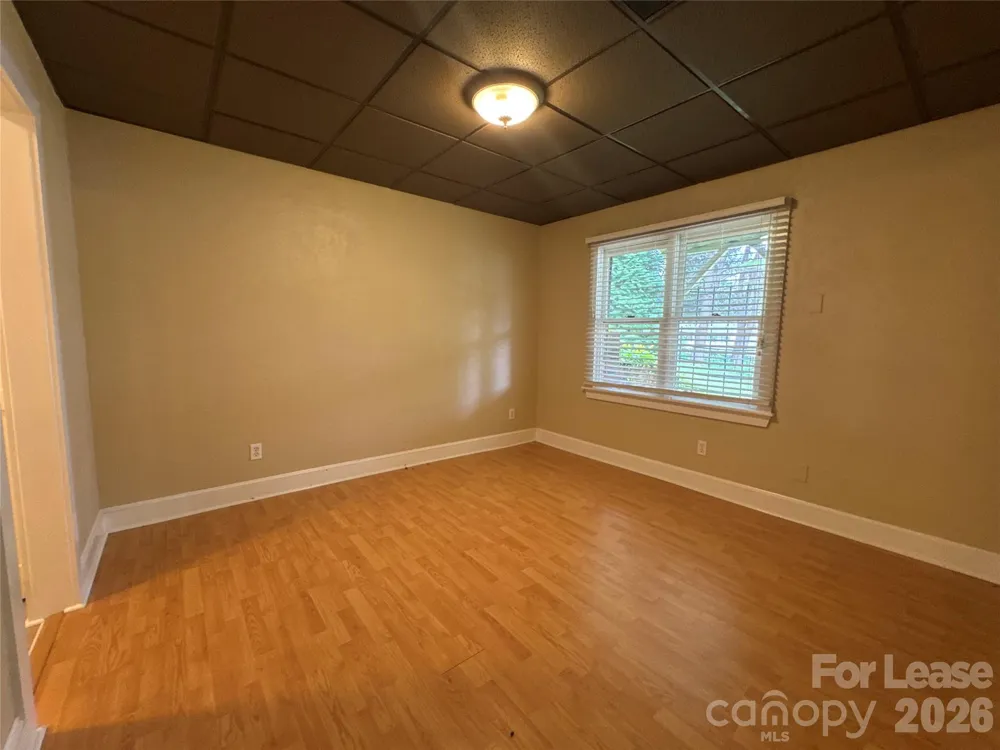 8024 Bradford Lane Denver, NC 28037