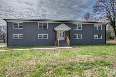 1048 Avondale Road #18
