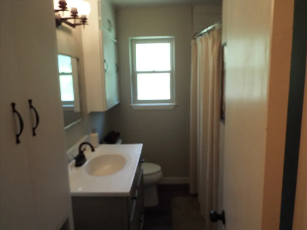 808 Shady Trail Athens, TX 75751
