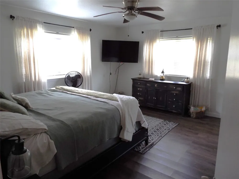 808 Shady Trail Athens, TX 75751
