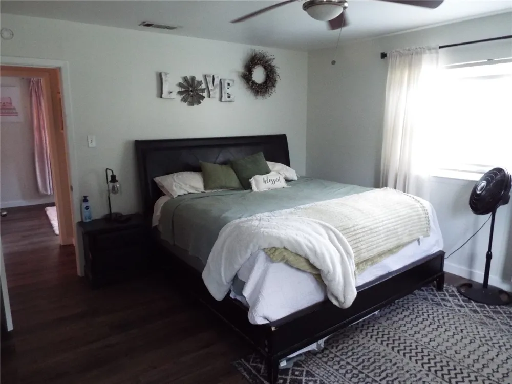 808 Shady Trail Athens, TX 75751