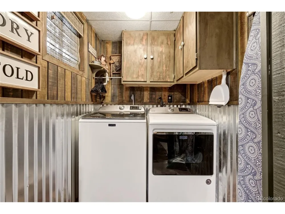 102 Insmont Drive Bailey, CO 80421