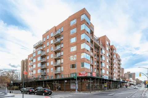 63-14 Queens Boulevard #8H