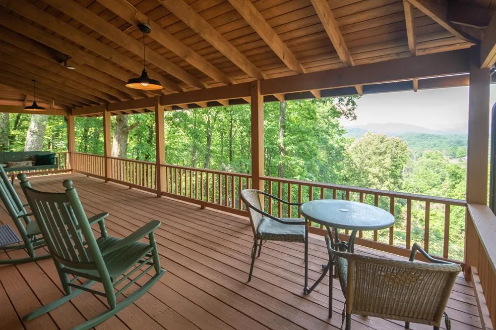 Dowdle Mountain Road Franklin, NC 28734