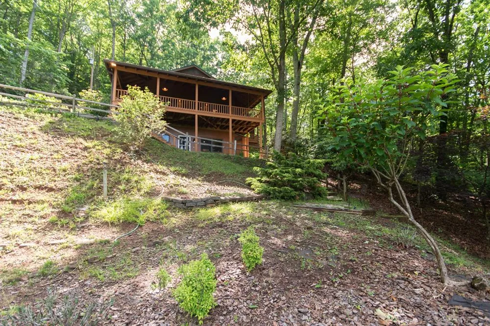 Dowdle Mountain Road Franklin, NC 28734