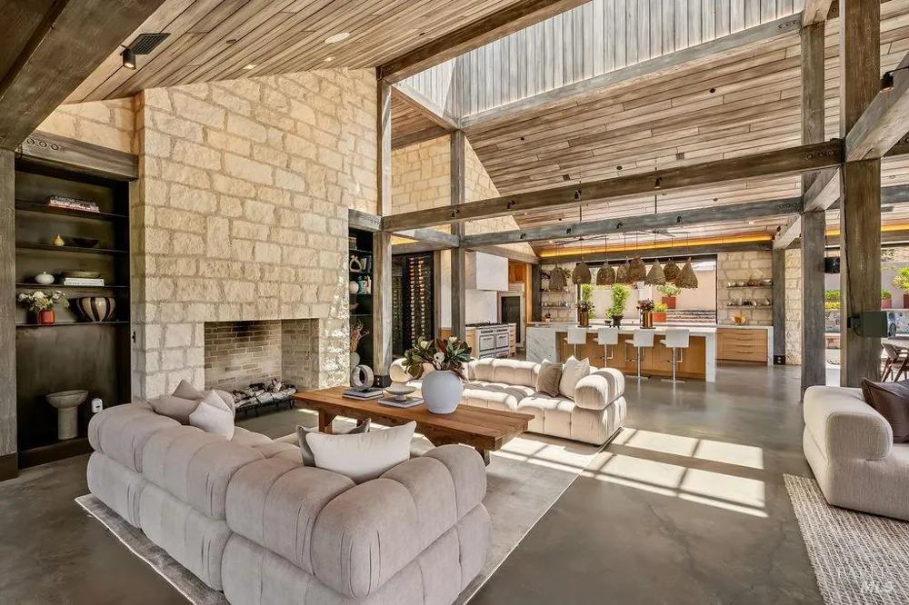 5366 Linda Lane Santa Rosa, CA 95404