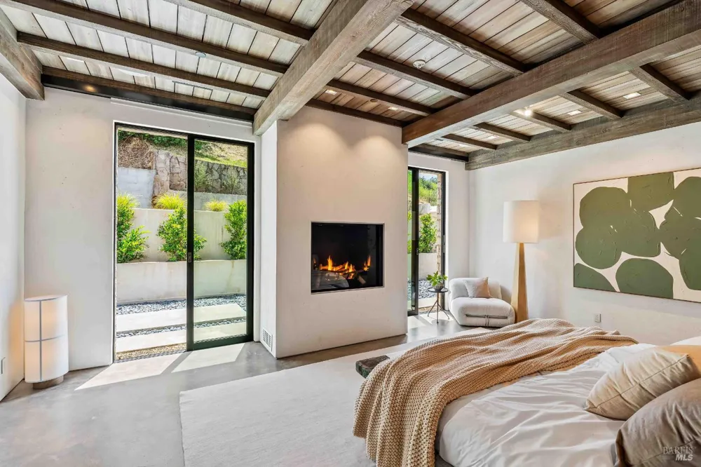 5366 Linda Lane Santa Rosa, CA 95404