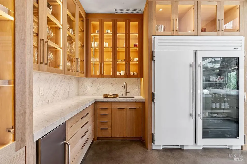 5366 Linda Lane Santa Rosa, CA 95404