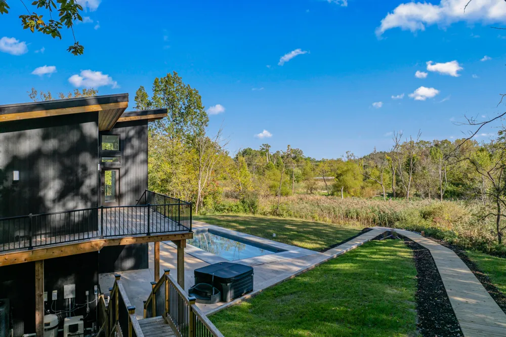 220 Robbins Road Valparaiso, IN 46385