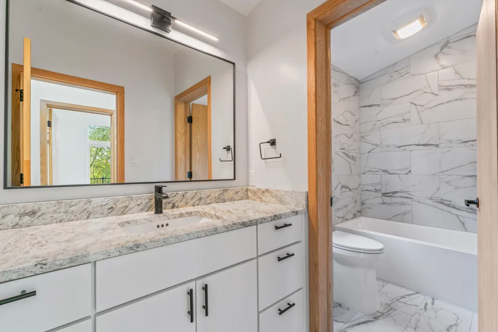 220 Robbins Road Valparaiso, IN 46385