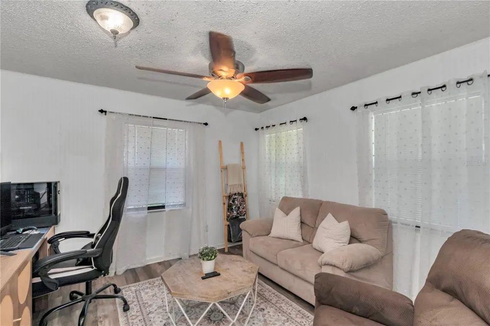 6389 E HOLLY STREET Inverness, FL 34452